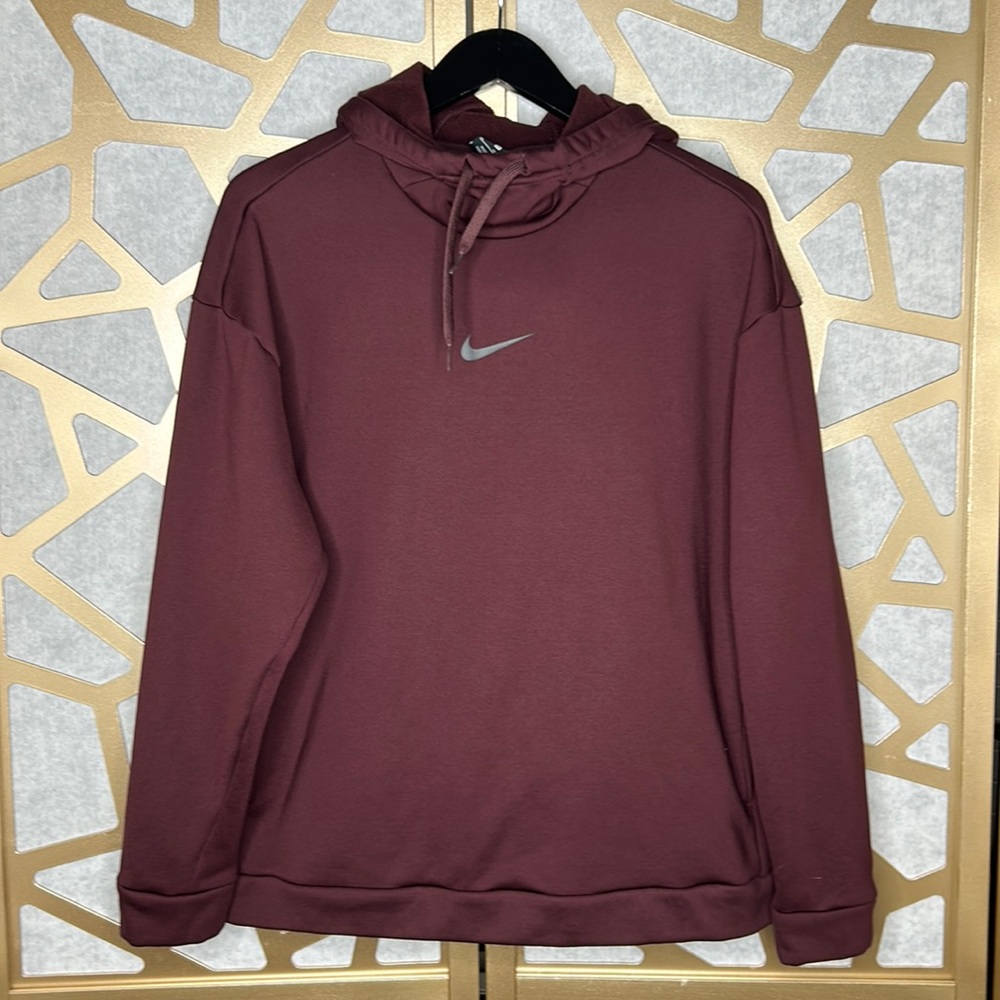 Nike Women's Logo Hoodie‎ AV5903-652 Therma Size Medium Burgundy Long Sleever